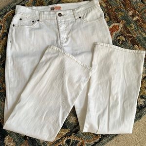 Faded Glory Stretch Boot Off-White Jeans.           Size 10 Petite. VGC